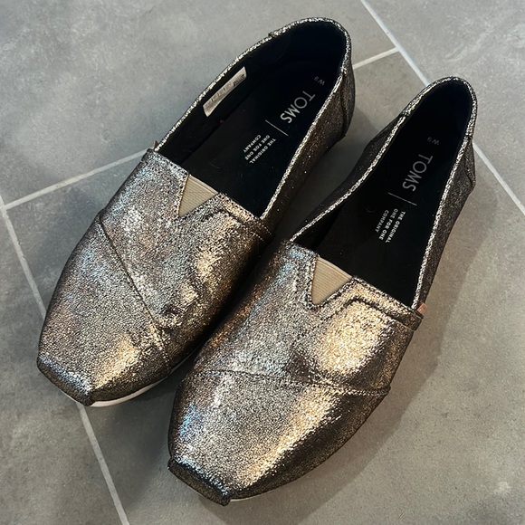 Toms | Shoes | Toms Rose Gold Shoes 